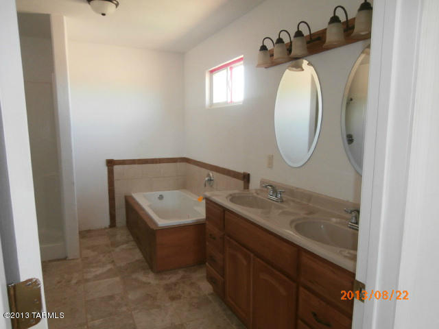 8250 Mountain View Road Willcox, AZ 85643 - Photo 5 of 8 Gallery Image 5