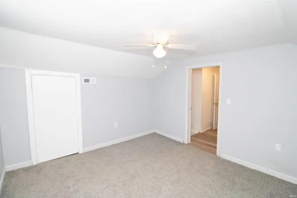 $215,000 | 2604 Hillcrest Terrace, Evansville, IN 47712