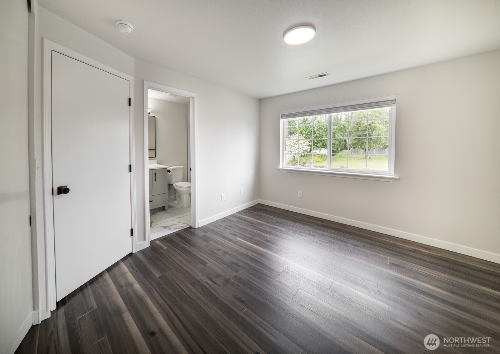 520 North Laventure Road Mount Vernon, WA 98273 - Photo 13 of 30