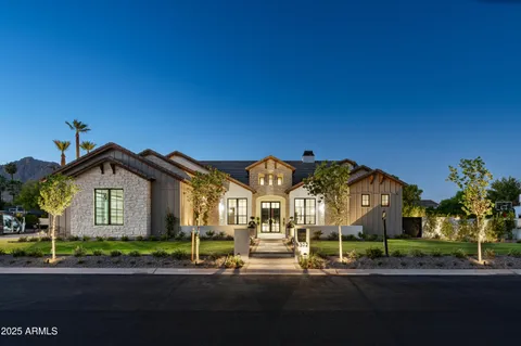 $6,450,000 | 6302 East Calle Del Norte, Scottsdale, AZ 85251