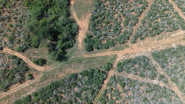 $2,700,000 | 671-acres Fm 3196, San Diego, TX 78384