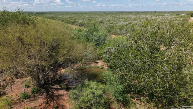$2,700,000 | 671-acres Fm 3196, San Diego, TX 78384