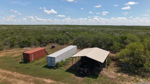 $2,700,000 | 671-acres Fm 3196, San Diego, TX 78384