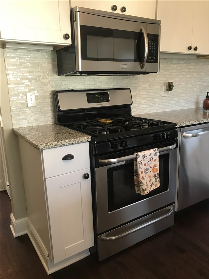 1911 Colchester Road Flint, MI 48503 - Photo 23 of 56 50062582-22.JPG