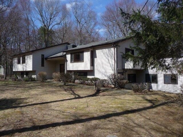 27 Old Quarry Road Woodbridge, CT 06525 - Photo 1 of 1 Gallery Image 1