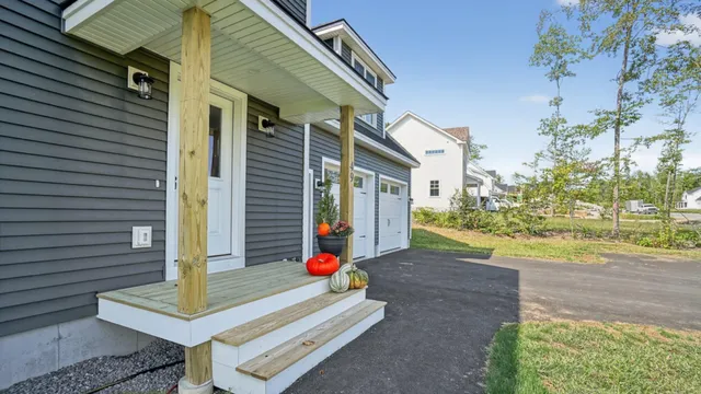 $598,900 | 49 Woodbrey Lane, Standish, ME 04084