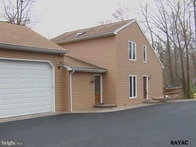 54 Cold Springs Road Dillsburg, PA 17019 - Photo 3 of 25 Gallery Image 3