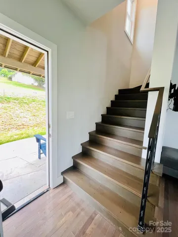 $625,000 | 1061 Riverside Drive, Asheville, NC 28804