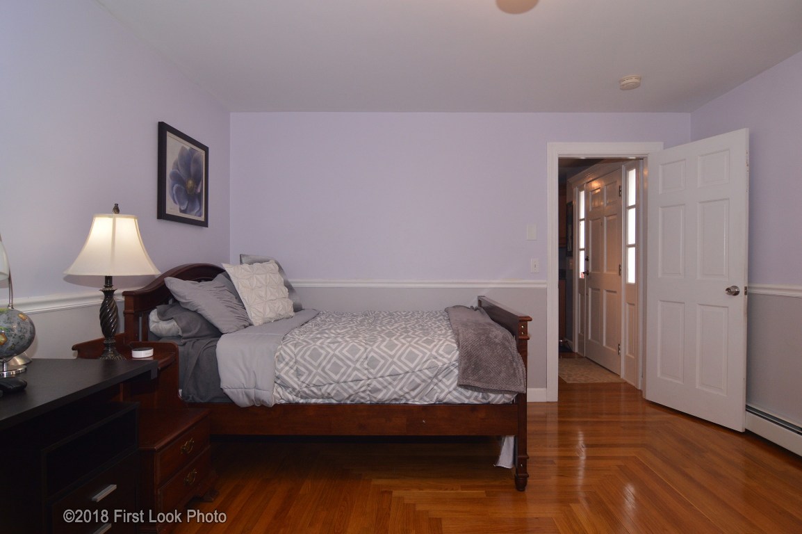 14 Lennon Road Lincoln, RI 02865 - Photo 12 of 40 Gallery Image 12