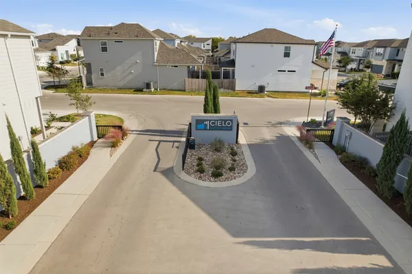 $2,395 | 17303 Emperador Drive, Round Rock, TX 78664