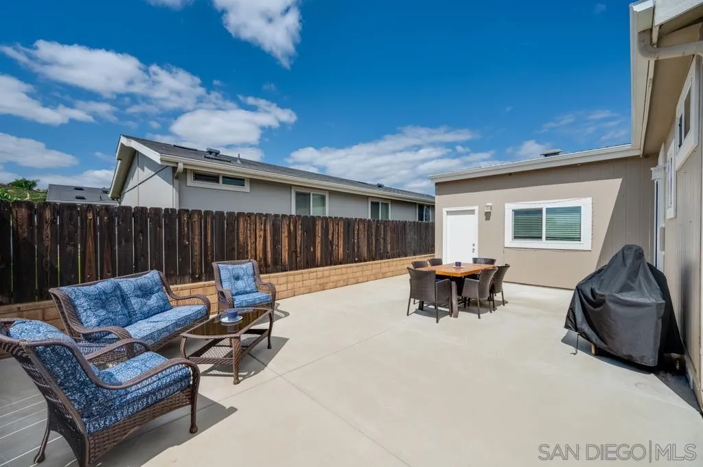 15935 Spring Oaks Road, Unit SPC #28 El Cajon, CA 92021 - Photo 32 of 38 Gallery Image 32