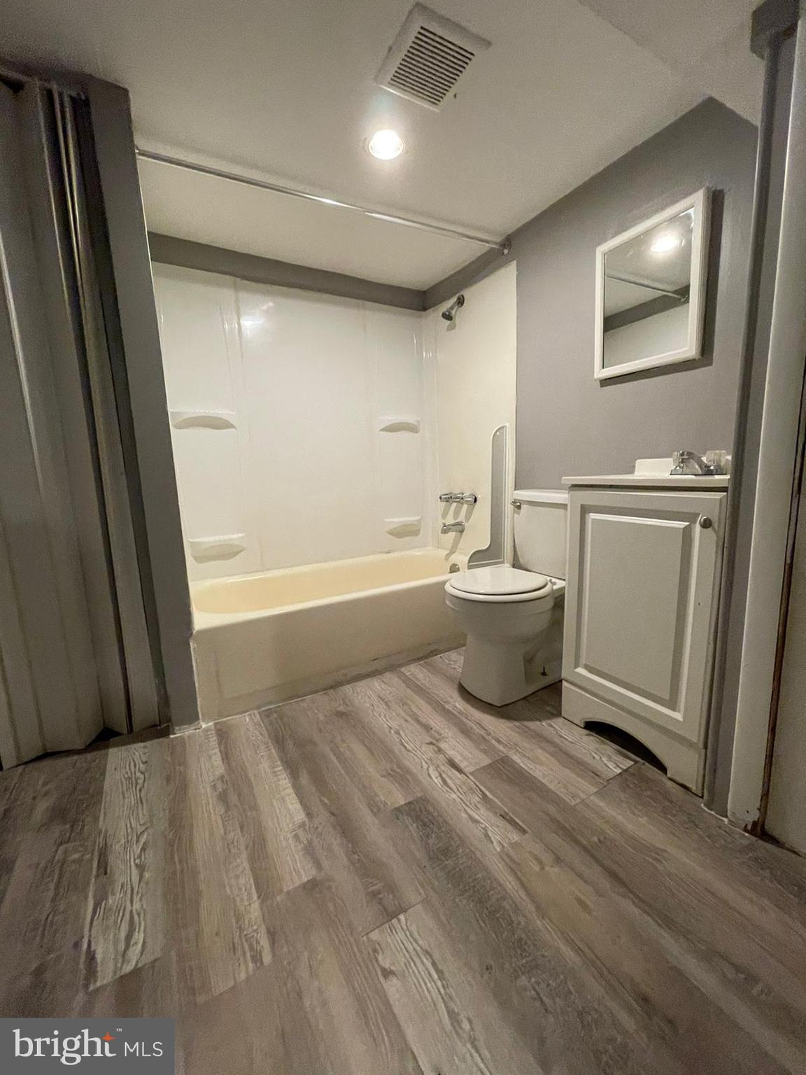 28 South Rosedale Street Baltimore, MD 21229 - Photo 14 of 22