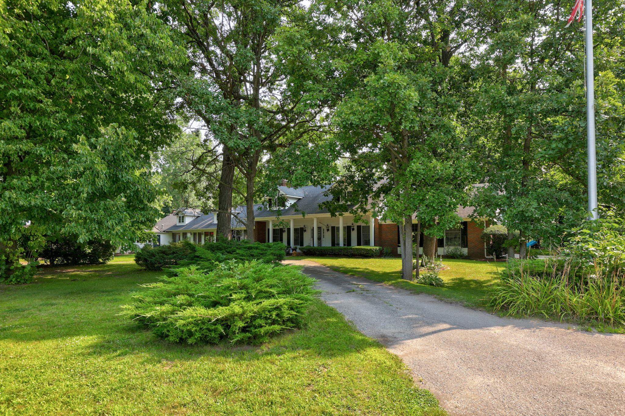 4705 Weiss Road Frankenmuth, MI 48734 - Photo 2 of 98 50152900-3d8595d8-af6c-4990-975d-a3a38e9aab5f.JPG