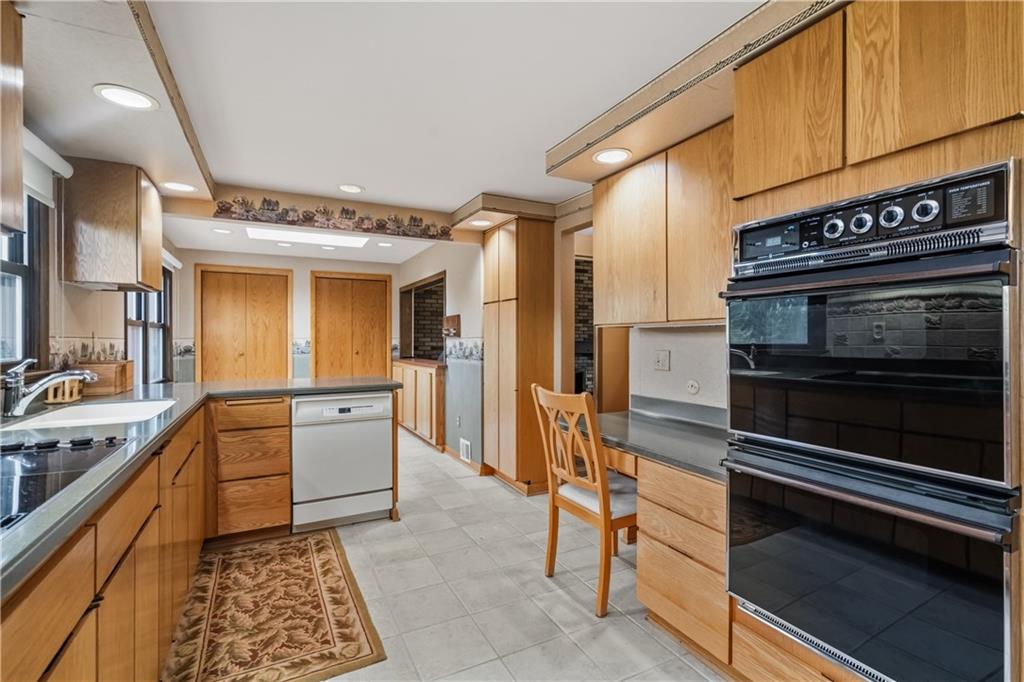 1107 Mohawk Road McDonald, PA 15057 - Photo 6 of 25 Gallery Image 6