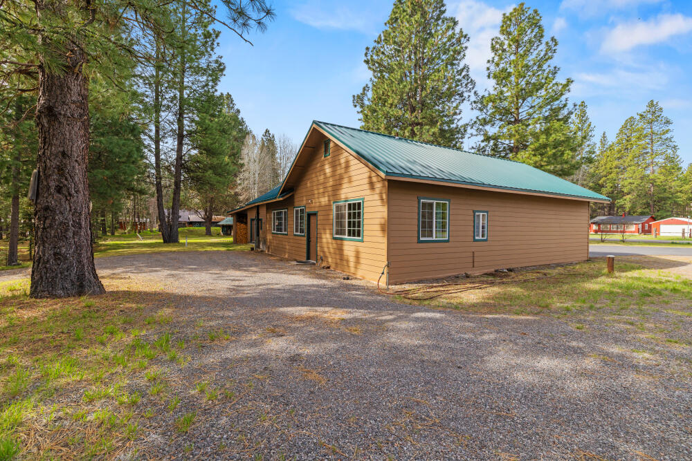 25437 Rocky Point Road Klamath Falls, OR 97601 - Photo 48 of 90 44 back of the shop