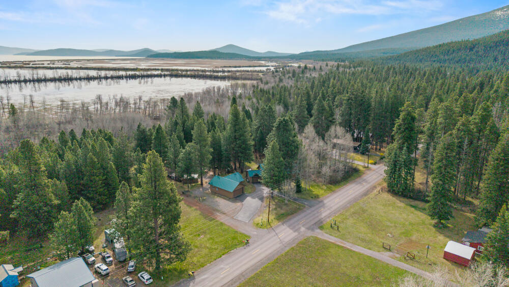 25437 Rocky Point Road Klamath Falls, OR 97601 - Photo 77 of 90 72 Air house