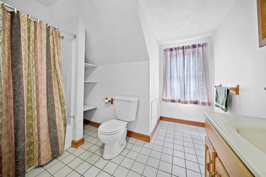 36 Meacham Road Somerville, MA 02144 - Photo 13 of 39 Gallery Image 13
