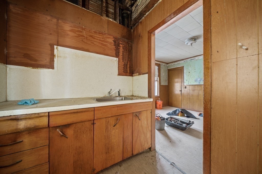 36 Meacham Road Somerville, MA 02144 - Photo 24 of 39 Gallery Image 24