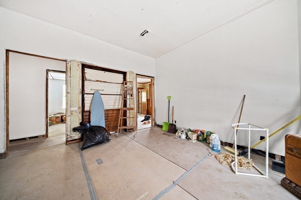 36 Meacham Road Somerville, MA 02144 - Photo 26 of 39 Gallery Image 26