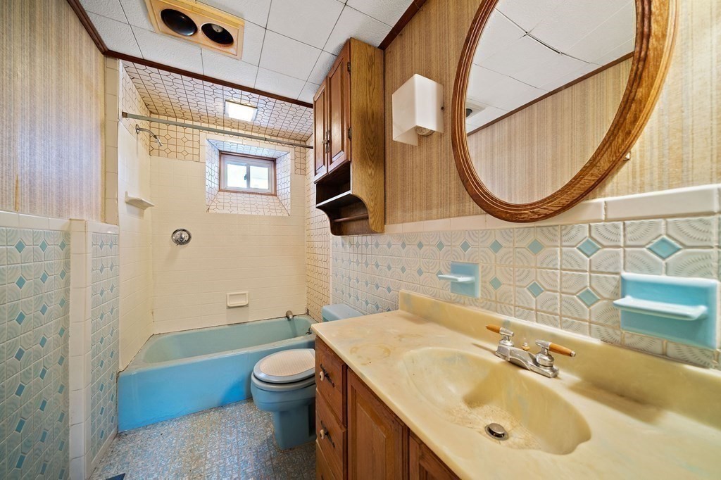 36 Meacham Road Somerville, MA 02144 - Photo 29 of 39 Gallery Image 29