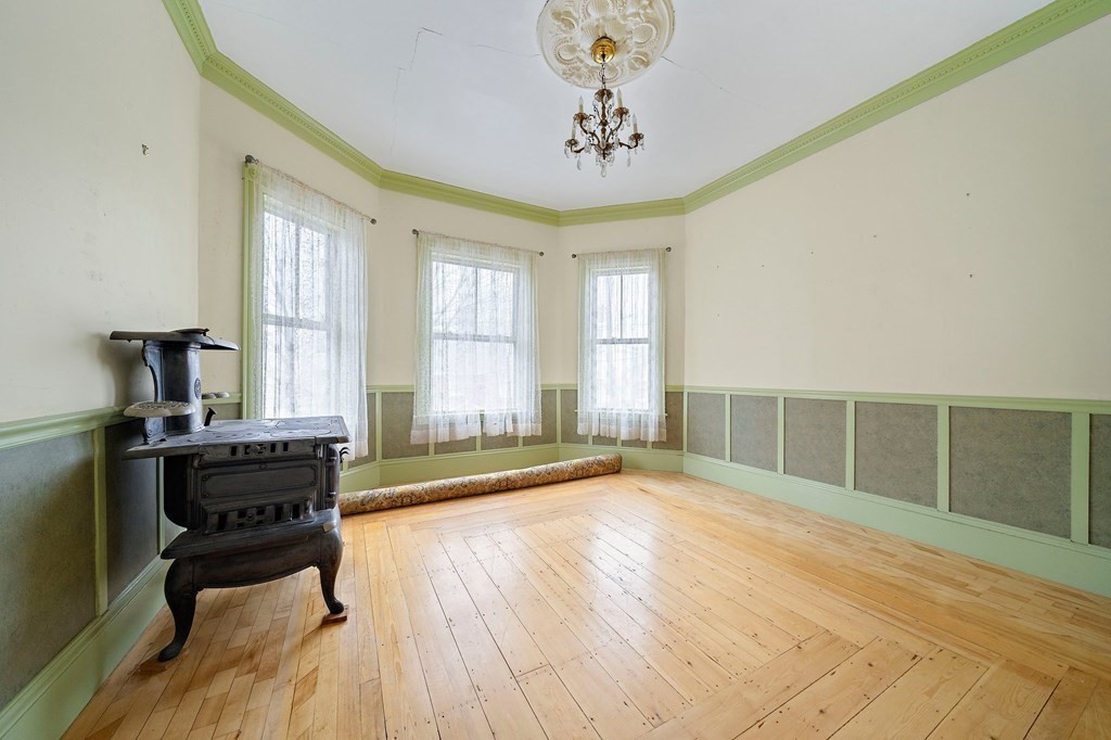 36 Meacham Road Somerville, MA 02144 - Photo 9 of 39 Gallery Image 9