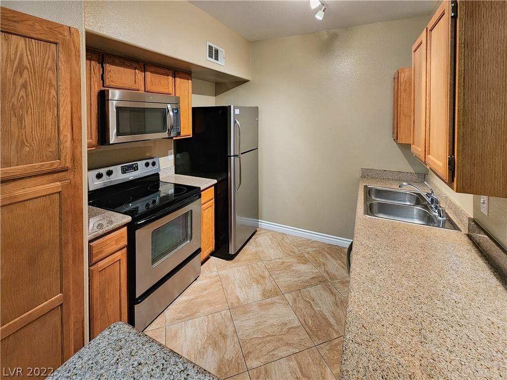7255 West Sunset Road, Unit 1097 Las Vegas, NV 89113 - Photo 13 of 40