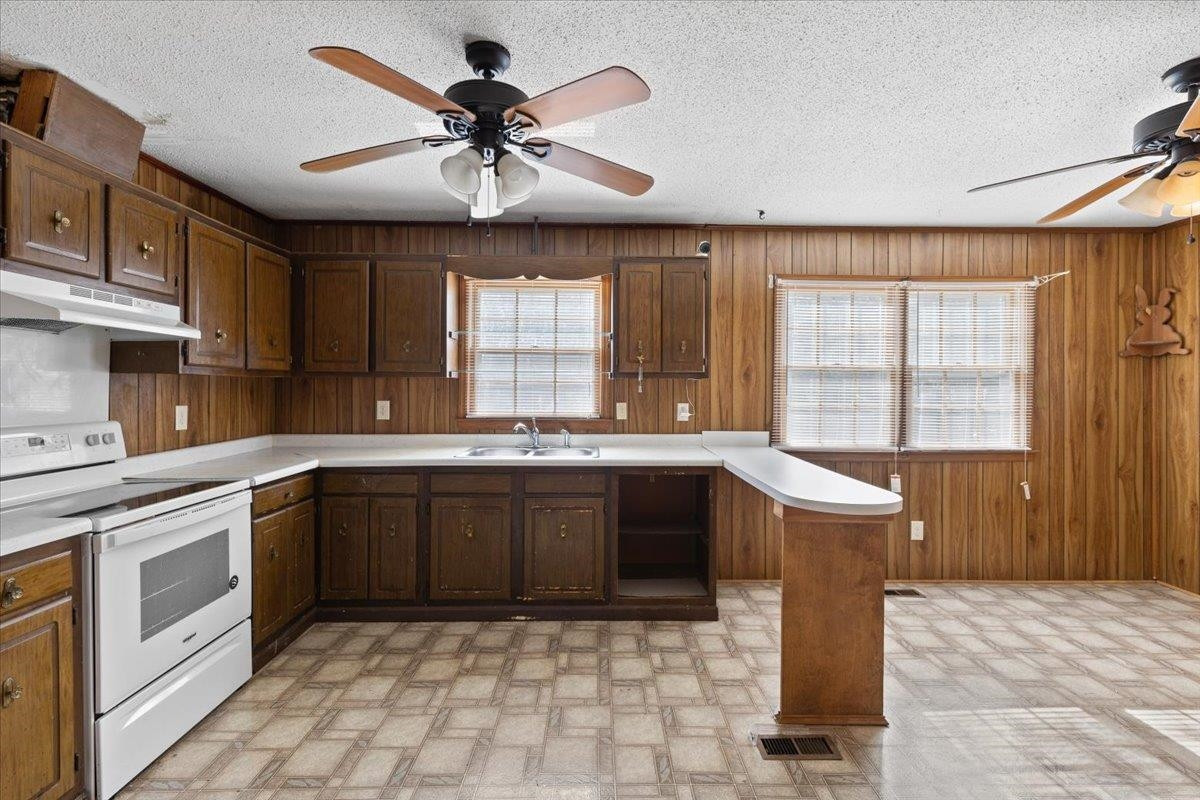 9120 Pippin Road Zebulon, NC 27597 - Photo 4 of 17 Photo 4