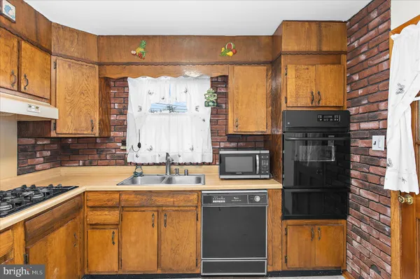 $270,000 | 133 Cedar Hill Road, Baltimore, MD 21225