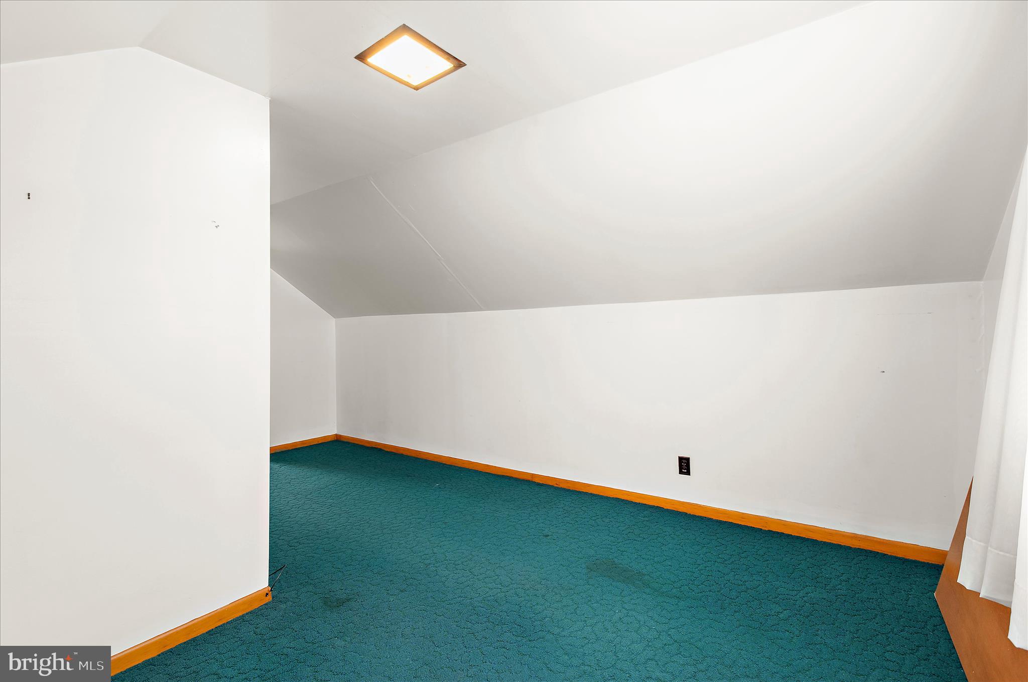 133 Cedar Hill Road Baltimore, MD 21225 - Photo 24 of 47 Gallery Image 24