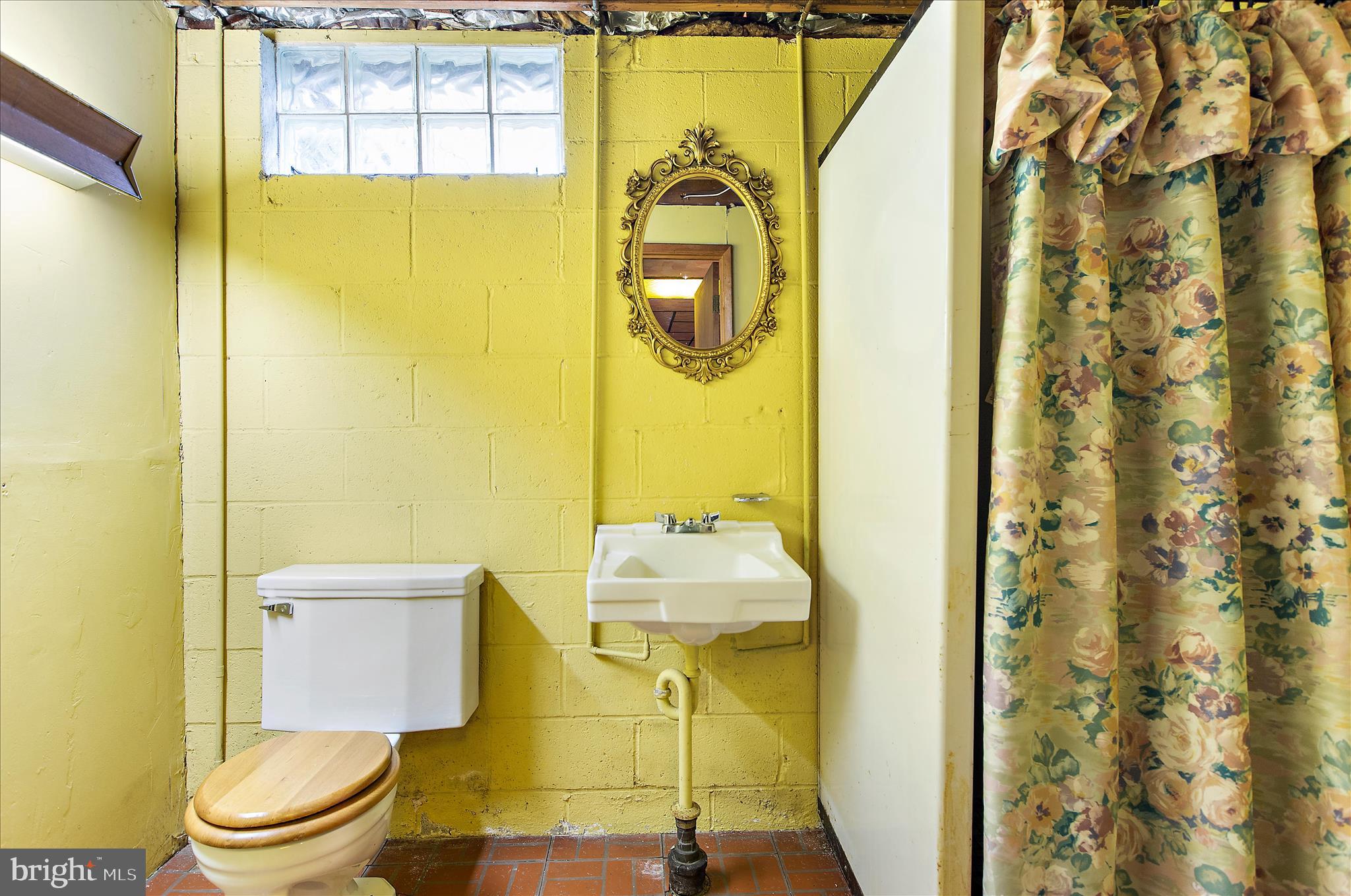 133 Cedar Hill Road Baltimore, MD 21225 - Photo 36 of 47 Gallery Image 36