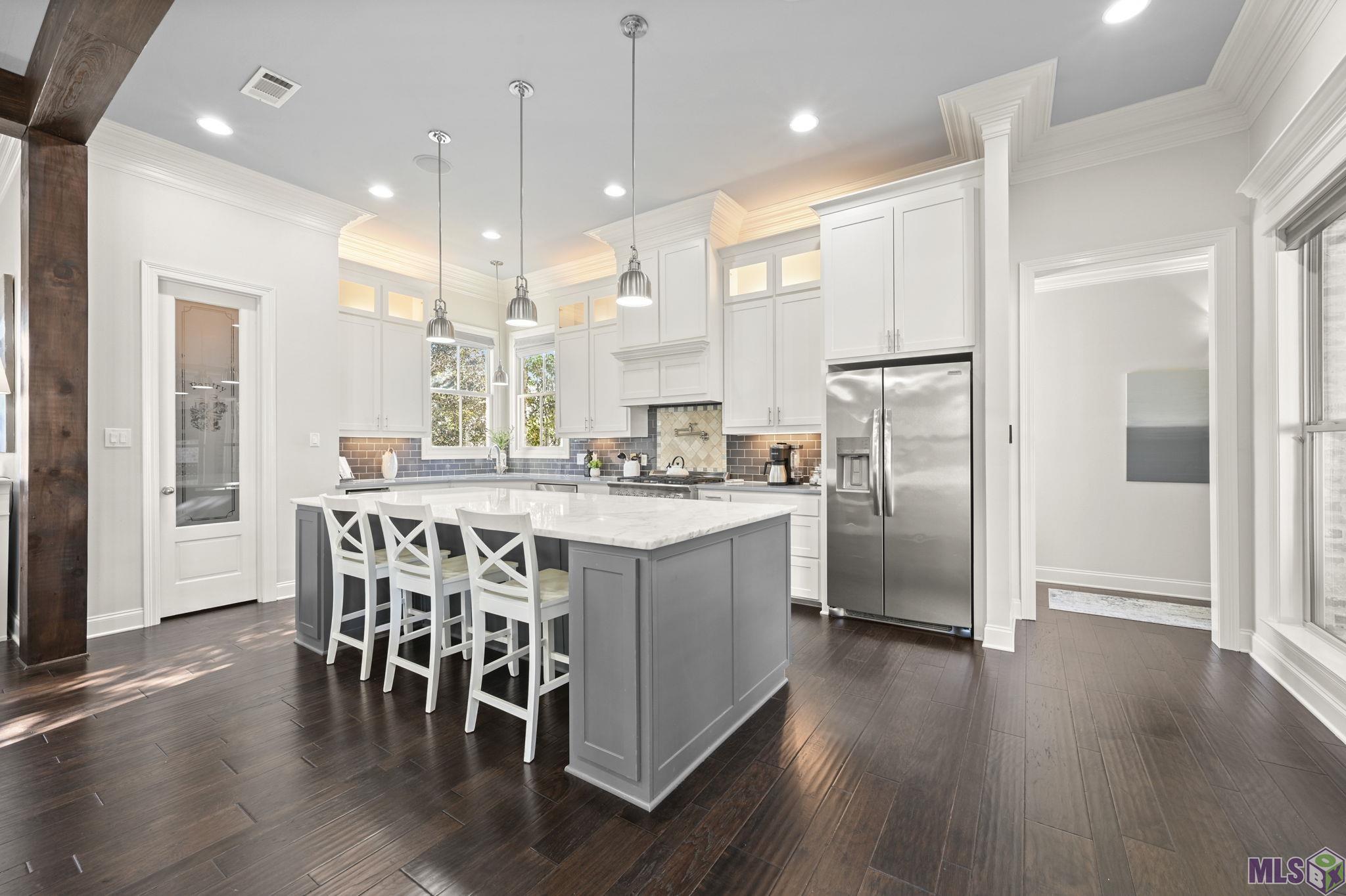 9539 Riviera Court Denham Springs, LA 70726 - Photo 9 of 51 Gallery Image 9