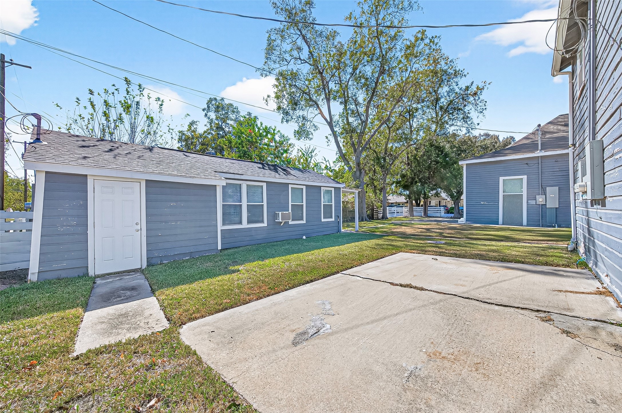 1401 5th Street Rosenberg, TX 77471 - Photo 14 of 50 Unit 1405: Exterior