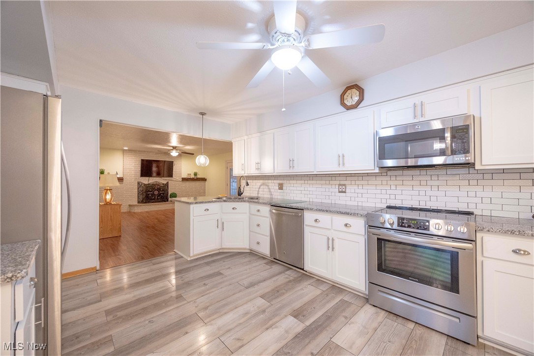6536 Elmdale Road Cleveland, OH 44130 - Photo 11 of 34
