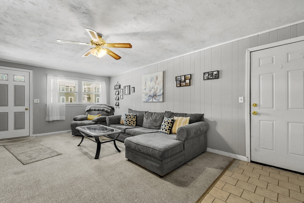 32 Donald Road Burlington, MA 01803 - Photo 19 of 42 Gallery Image 19