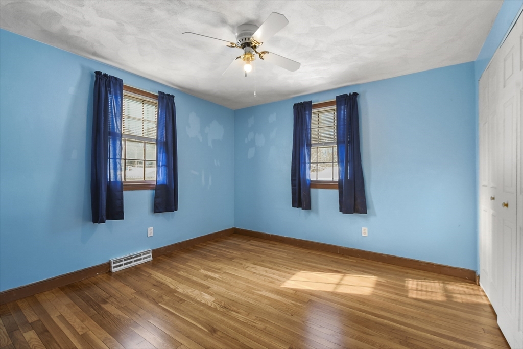 32 Donald Road Burlington, MA 01803 - Photo 35 of 42 Gallery Image 35