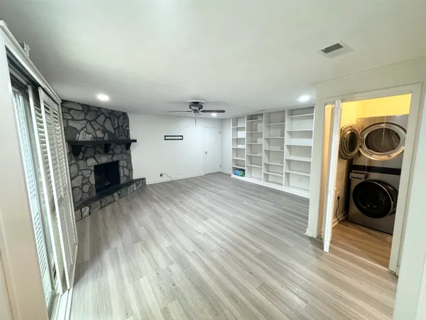 $2,550 | 115 Mary Ann Drive, Memphis, TN 38117