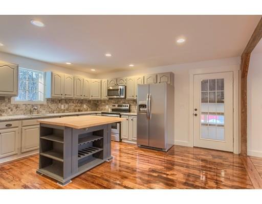 4 Byfield Road Groveland, MA 01834 - Photo 8 of 30 Gallery Image 8