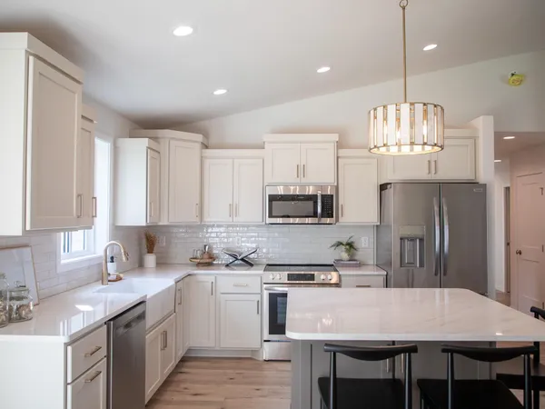 $460,834 | 10234 Concord Drive, Horace, ND 58047