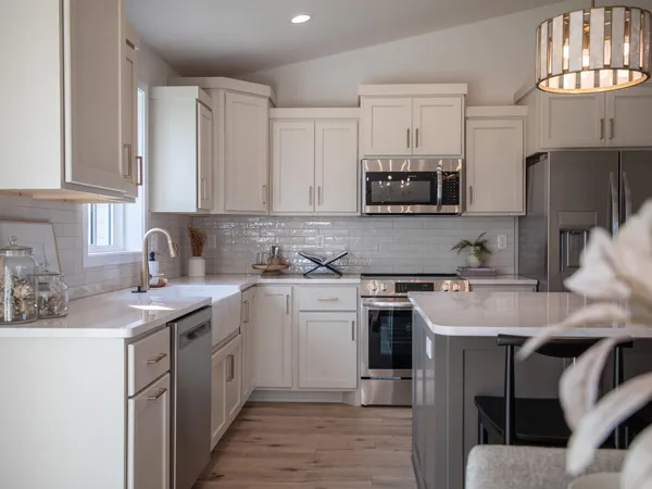 $460,834 | 10234 Concord Drive, Horace, ND 58047