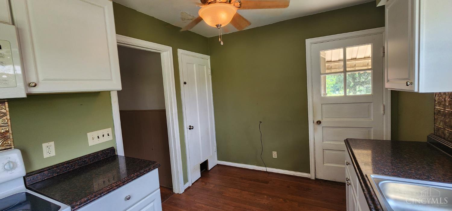 1409 Adams Road Cincinnati, OH 45231 - Photo 11 of 22 Gallery Image 11