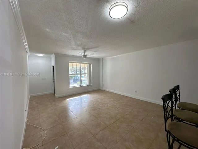 $1,800 | 6020 West Sample Road, Unit 104, Coral Springs, FL 33067