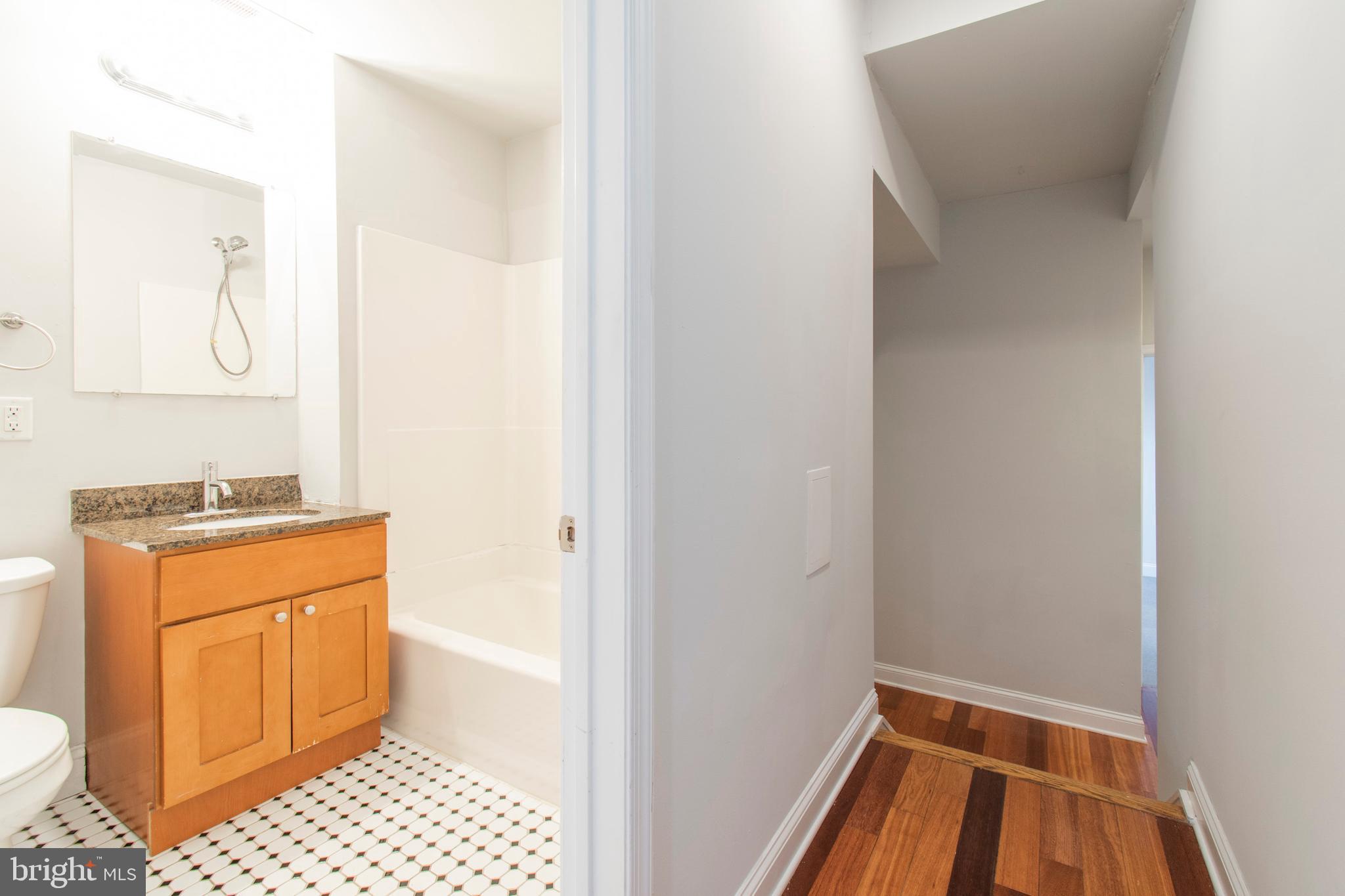 931 North 19th Street Philadelphia, PA 19130 - Photo 17 of 27