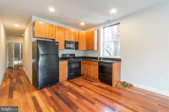 $749,000 | 931 North 19th Street, Philadelphia, PA 19130