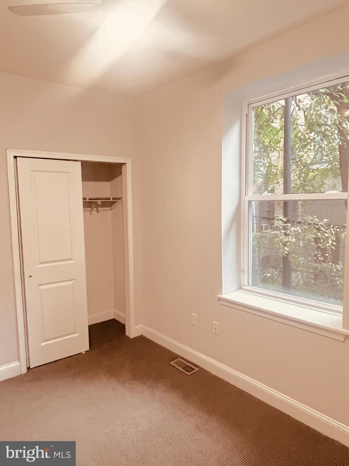 931 North 19th Street Philadelphia, PA 19130 - Photo 4 of 27