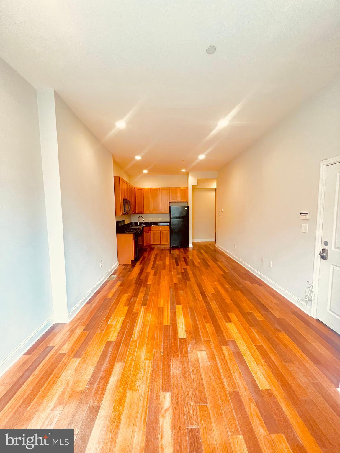 931 North 19th Street Philadelphia, PA 19130 - Photo 9 of 27