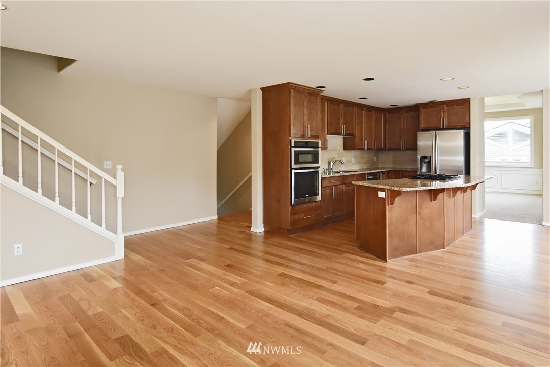 16223 Valhalla Drive Bothell, WA 98011 - Photo 7 of 16 Gallery Image 7