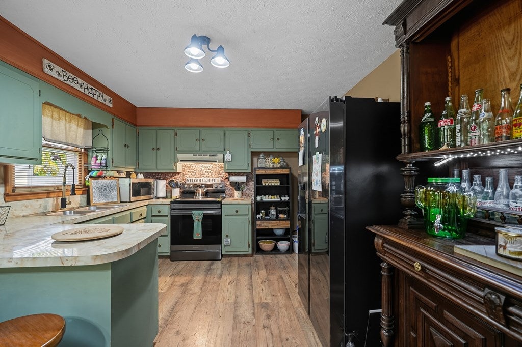 591 Ridgeview Road Saltville, VA 24370 - Photo 11 of 35 Gallery Image 11