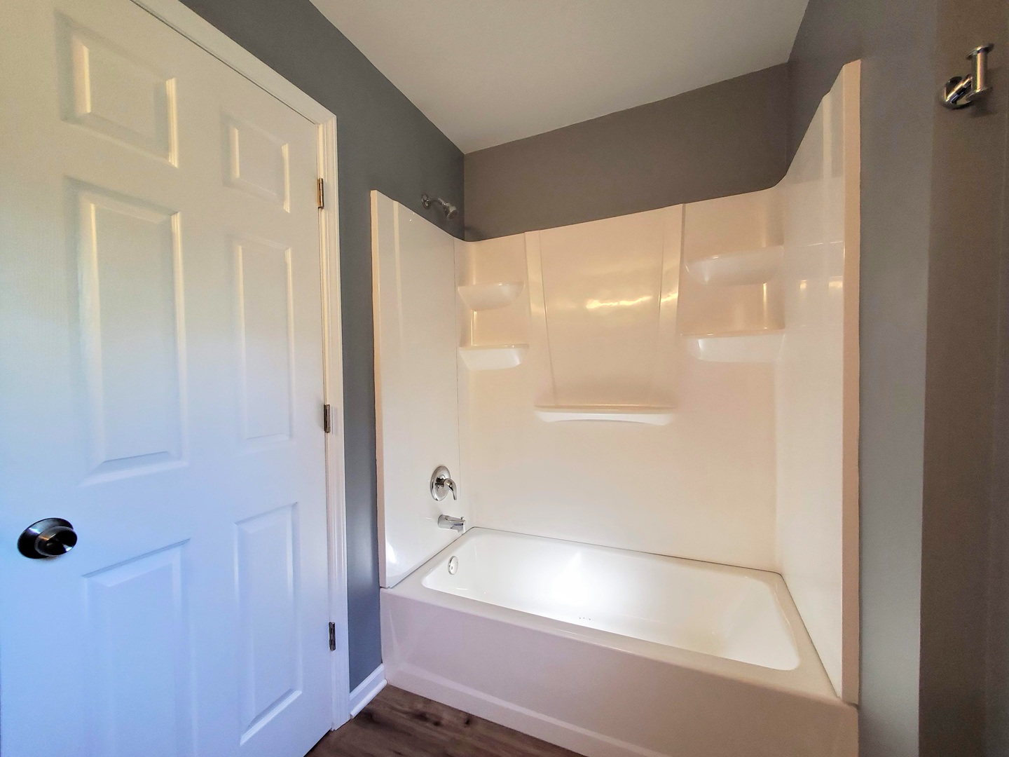 4701 McCullom Lake Road McHenry, IL 60050 - Photo 12 of 18