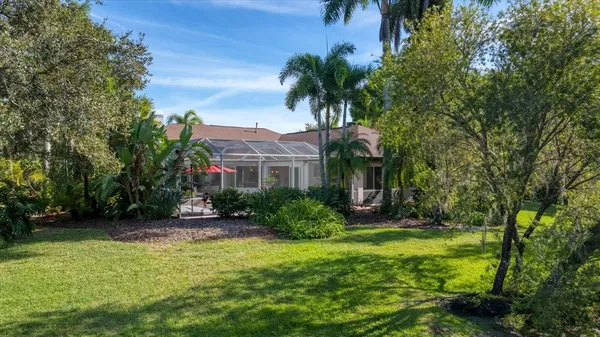 $1,280,000 | 9979 Cherry Hills Ave Circle, Bradenton, FL 34202