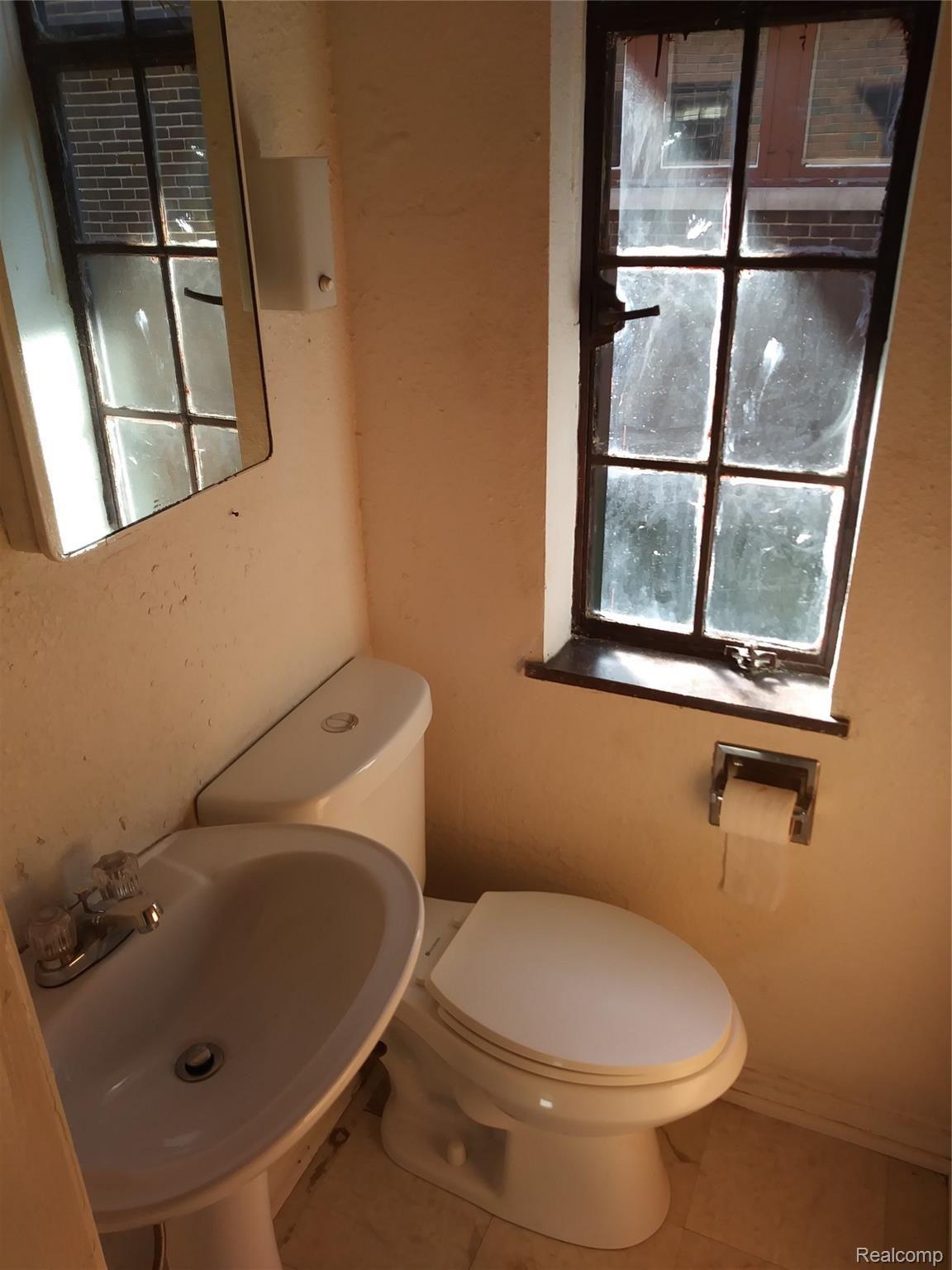 4674 Audubon Road Detroit, MI 48224 - Photo 28 of 29 20190905_101105.jpg